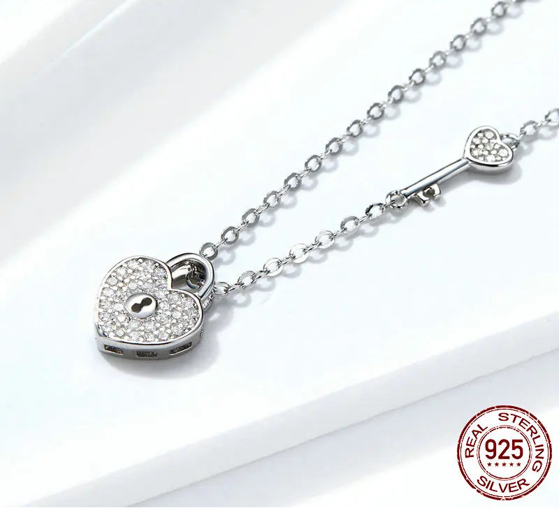 S925 Lock & Heart Pendant Necklace