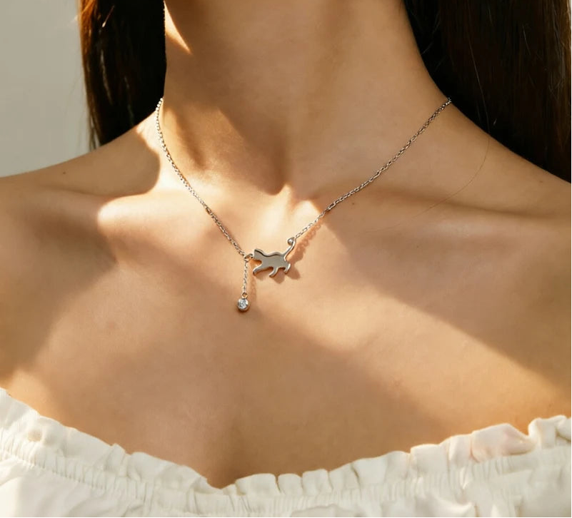 S925 Playful Cat Necklace