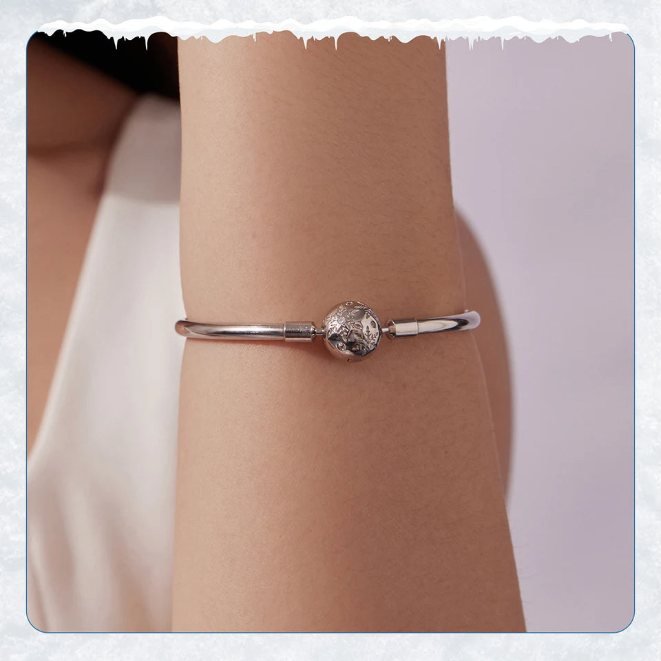 Snowflake Charm Bangle